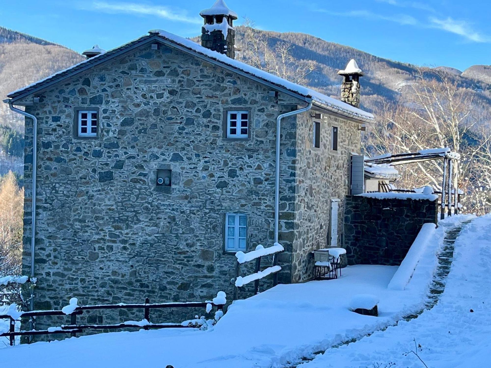 Sasso Al Melo - Apartments Cutigliano Eksteriør billede